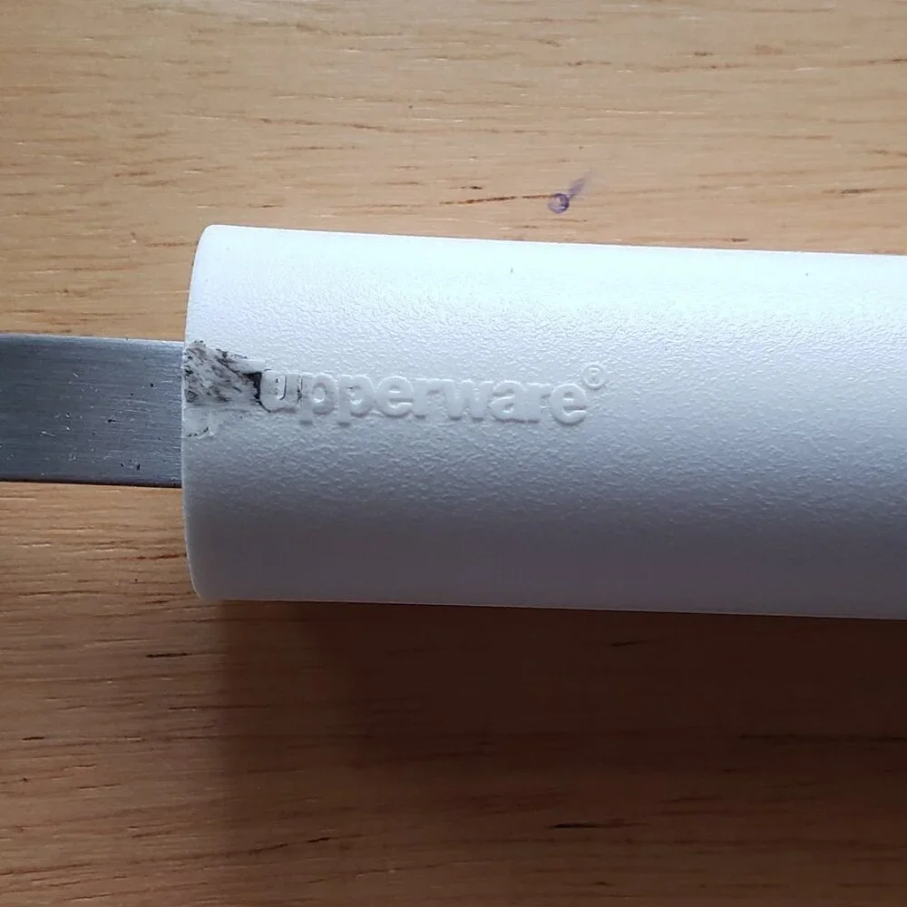 NWT Tupperware cheese plane/slicer greeen